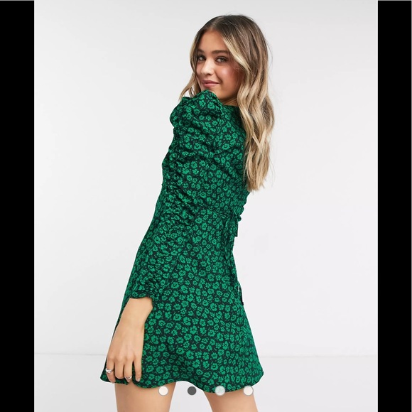 Puff sleeve dress - Picture 5 of 5